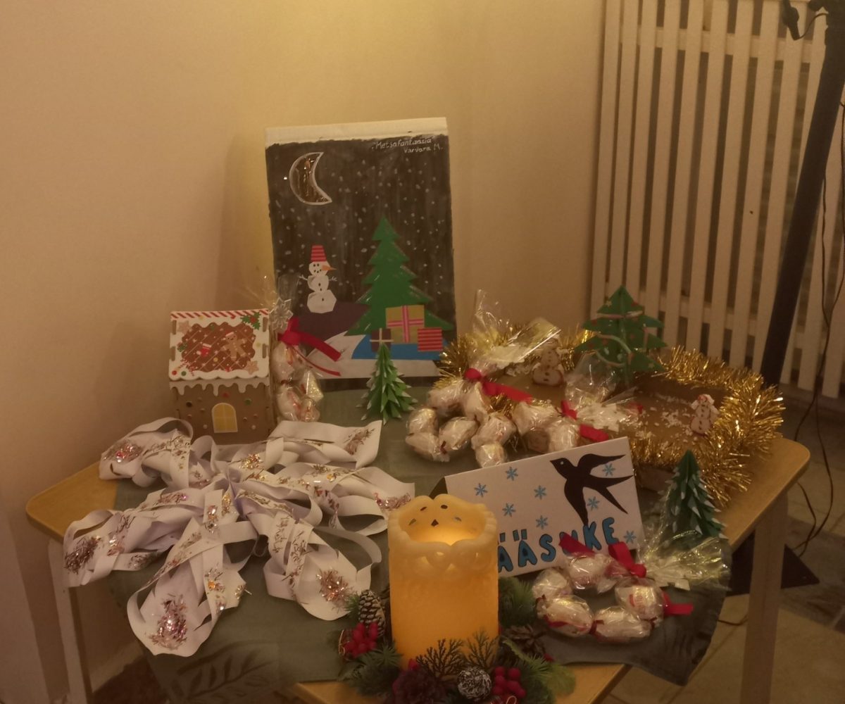 5afdc7ee-73c8-43a9-9c83-b2cda22e5157