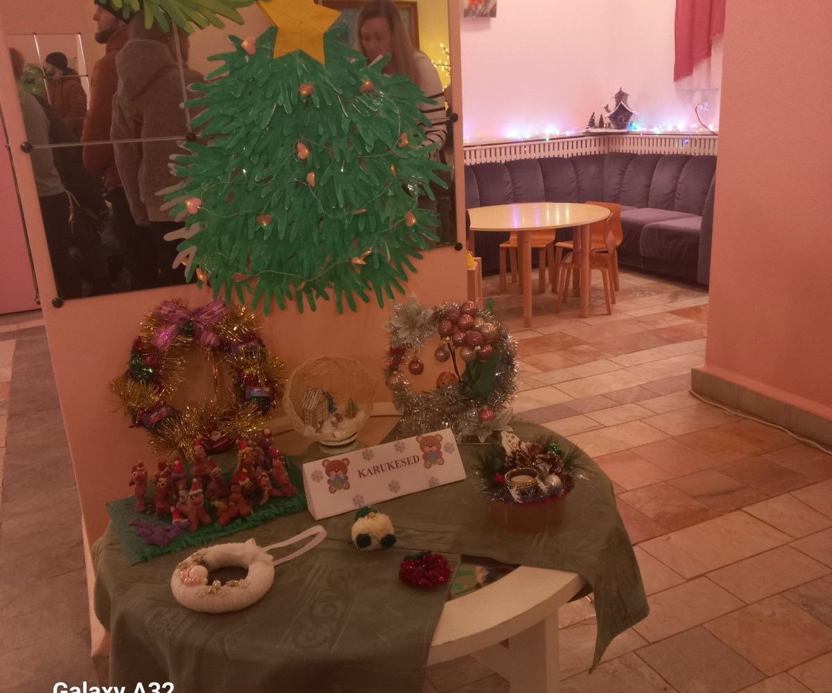 74cdbca2-6fe6-4aa3-a4e6-1889d7c71eb4