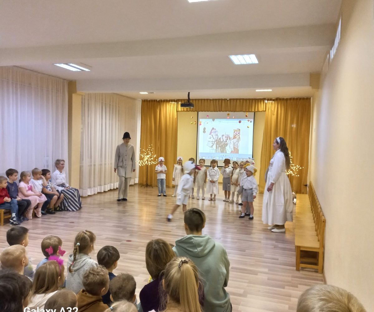 98a50186-c093-4e9b-bec3-e61fdda8f47b