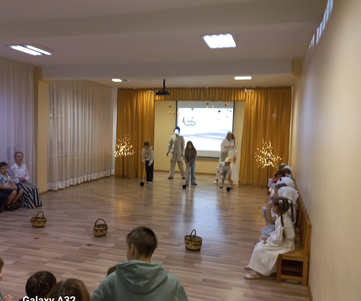 99bee164-c285-4d44-8acf-5a0f293f847f