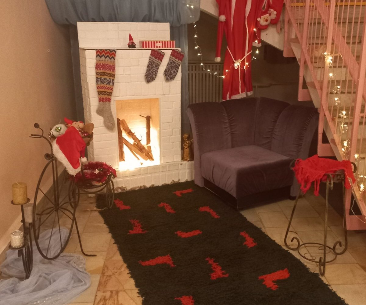 b5b1f4b3-f17b-4cf8-a95a-18e6cfbed46c