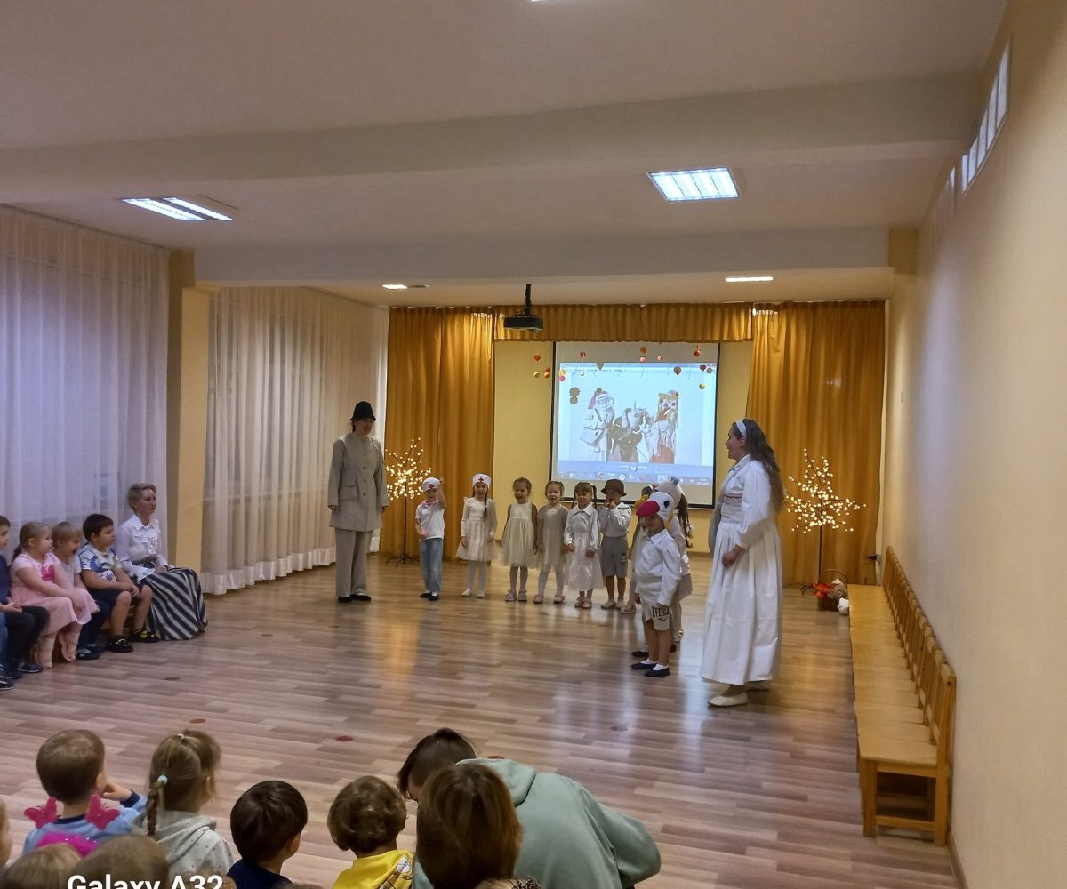 f05a8f8c-585f-48fd-8863-c9bf40003e4c